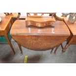 A Georgian oak drop leaf dining table, raised on rounded tapering supports and pad feet, 104cm wide