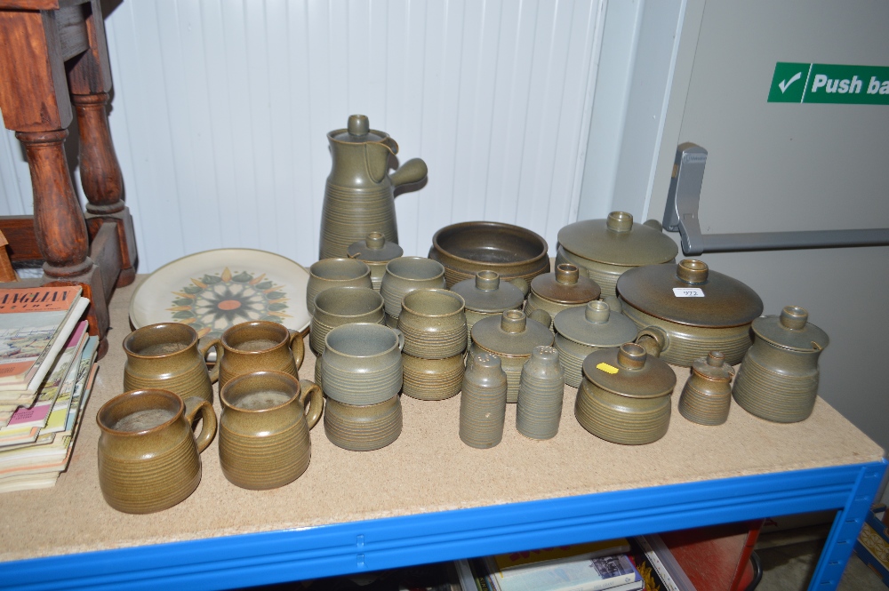 A quantity of Langley tea and dinnerware