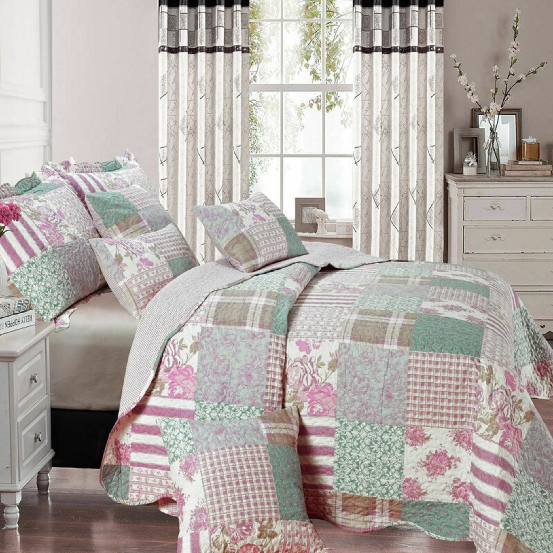 Crider Bedspread Set with Pillow Sham by Brambly Cottage