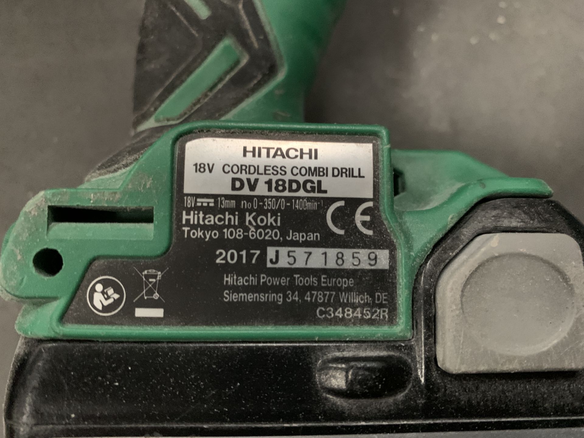 2 x Hitachi cordless drills complete wit - Image 3 of 4