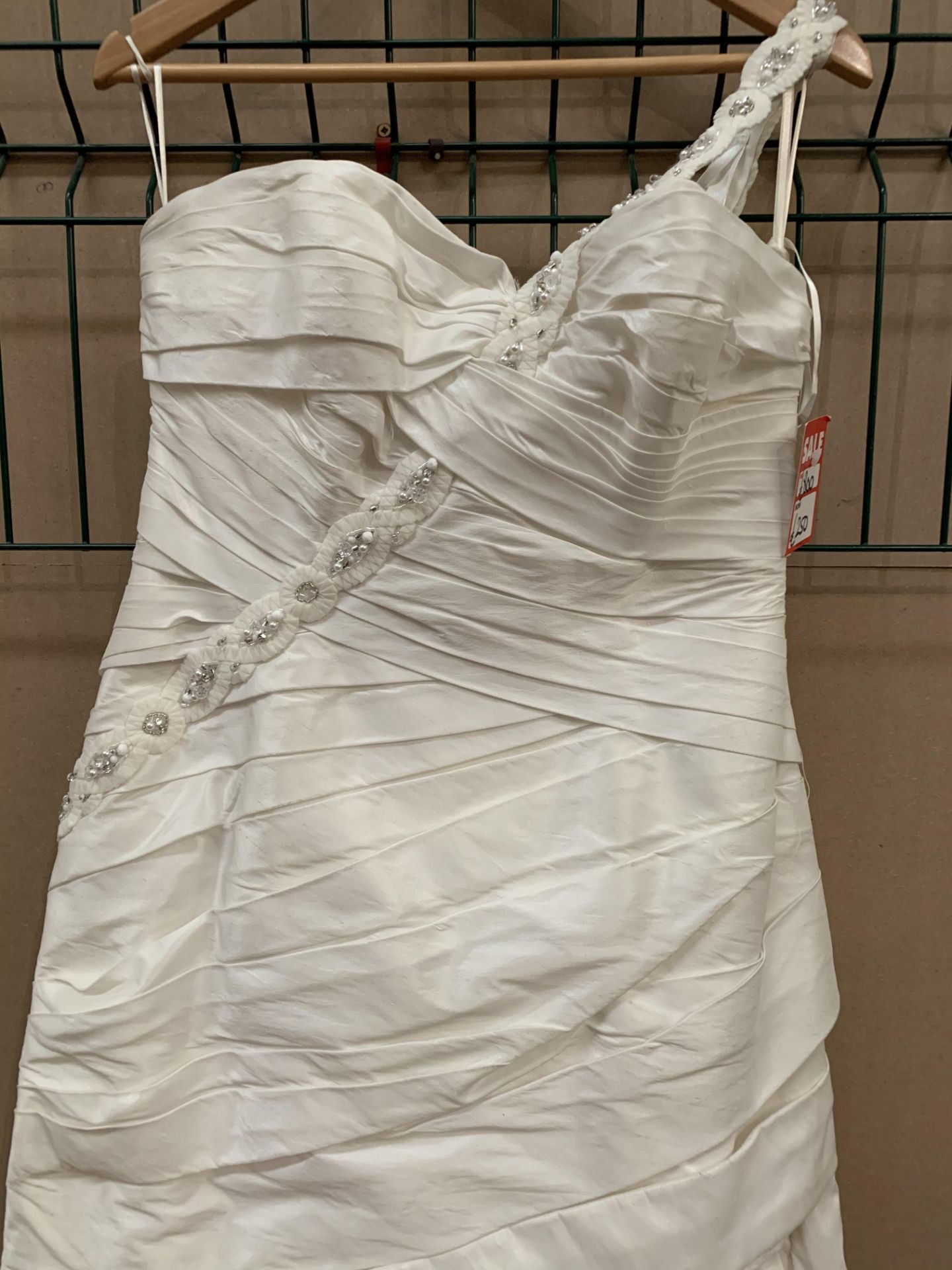 A wedding dress by San Patrick, ivory, size 16, - Image 2 of 4