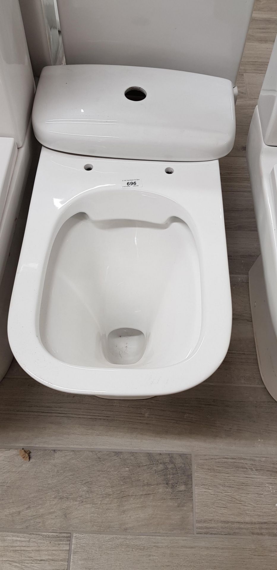 Toilet pan & cistern lid