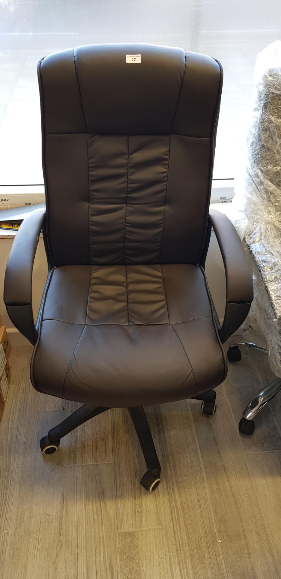 Luxury office chair