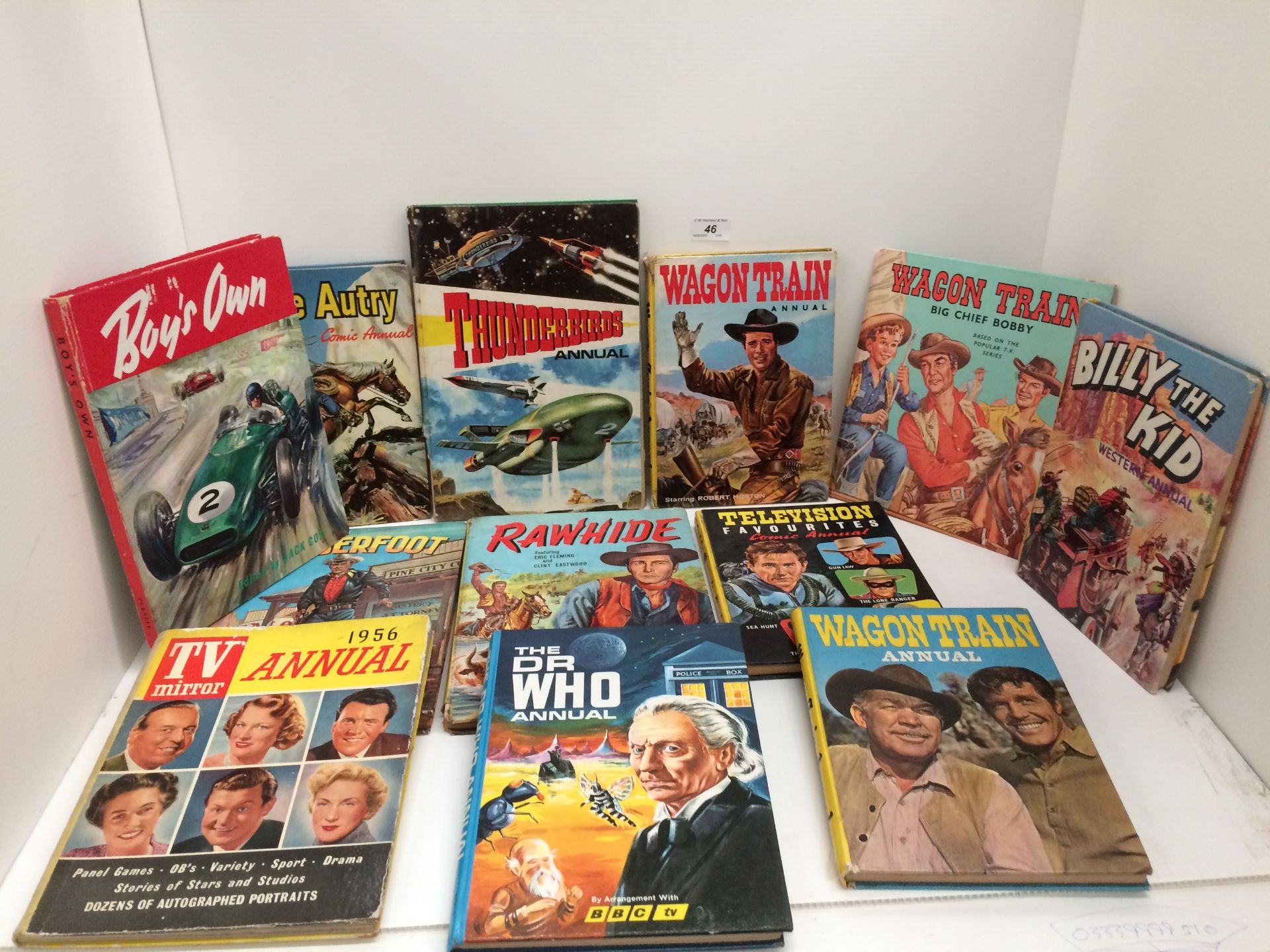 Twelve vintage Boys Annuals (1940s/1950s) - mainly Western but includes 1965 Dr Who annual