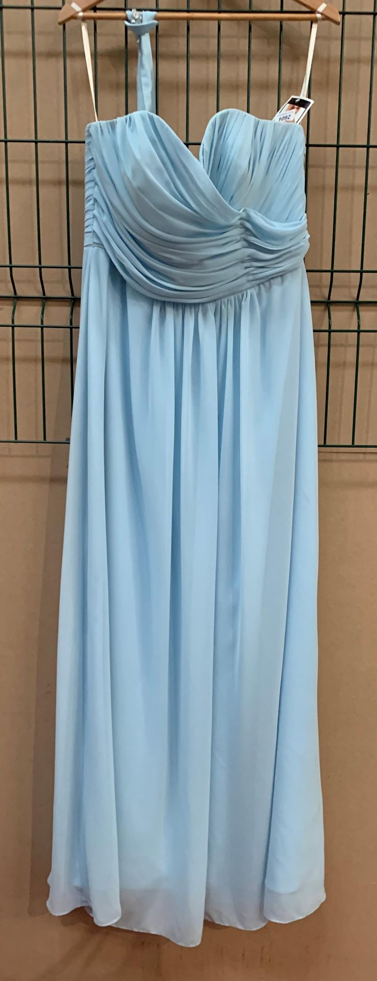 A bridesmaid/prom dress by Linzi Jay, EN