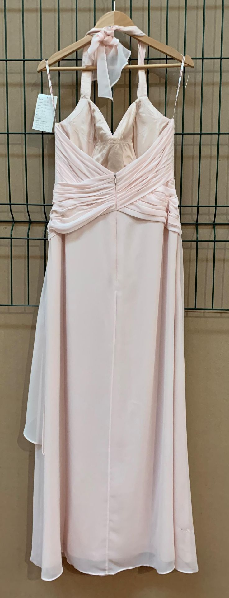 A bridesmaid/prom dress by Veromia, mode - Image 2 of 2