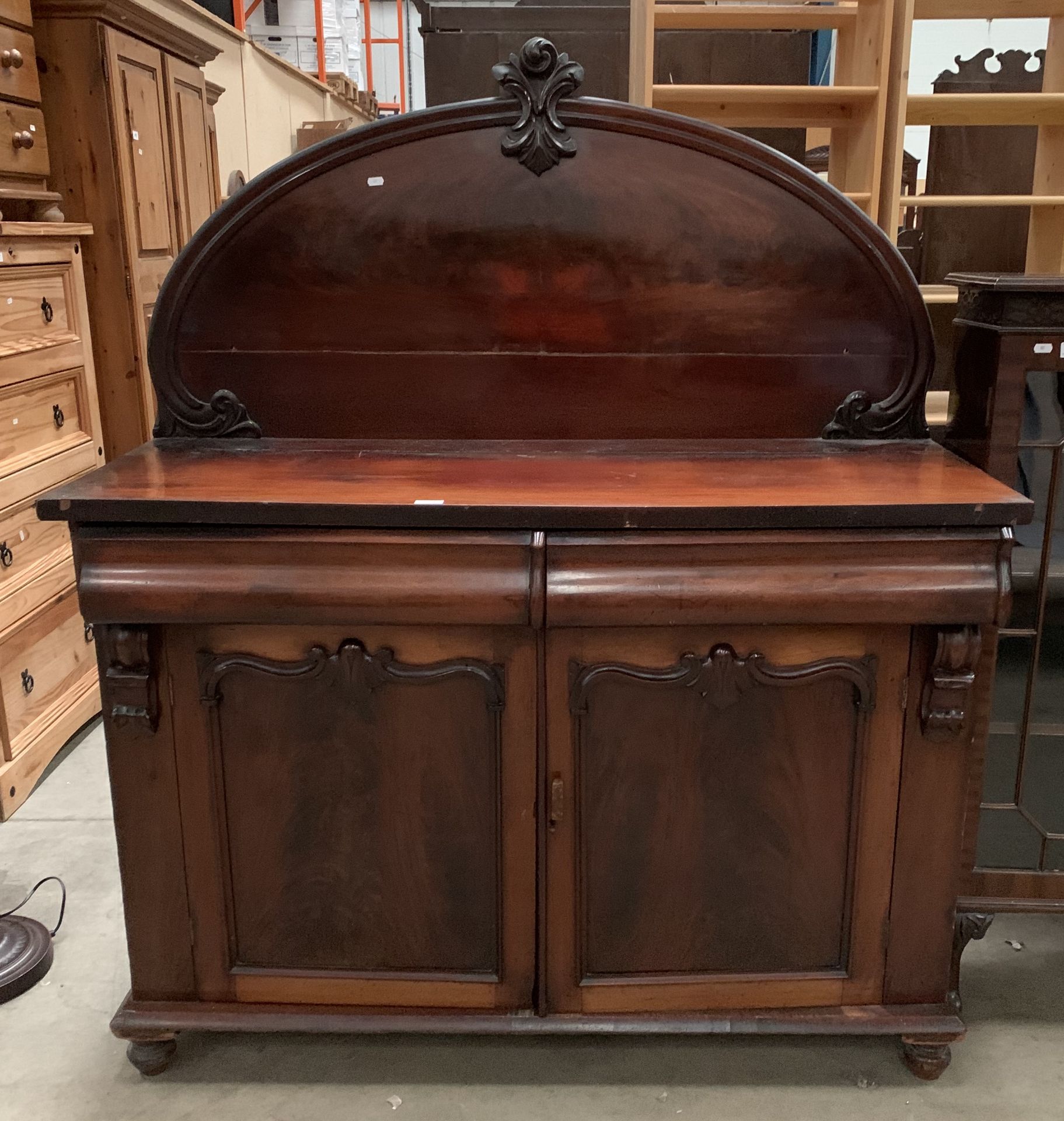 A Victorian mahogany two drawer two door chiffonier approximately 133 x 160cm