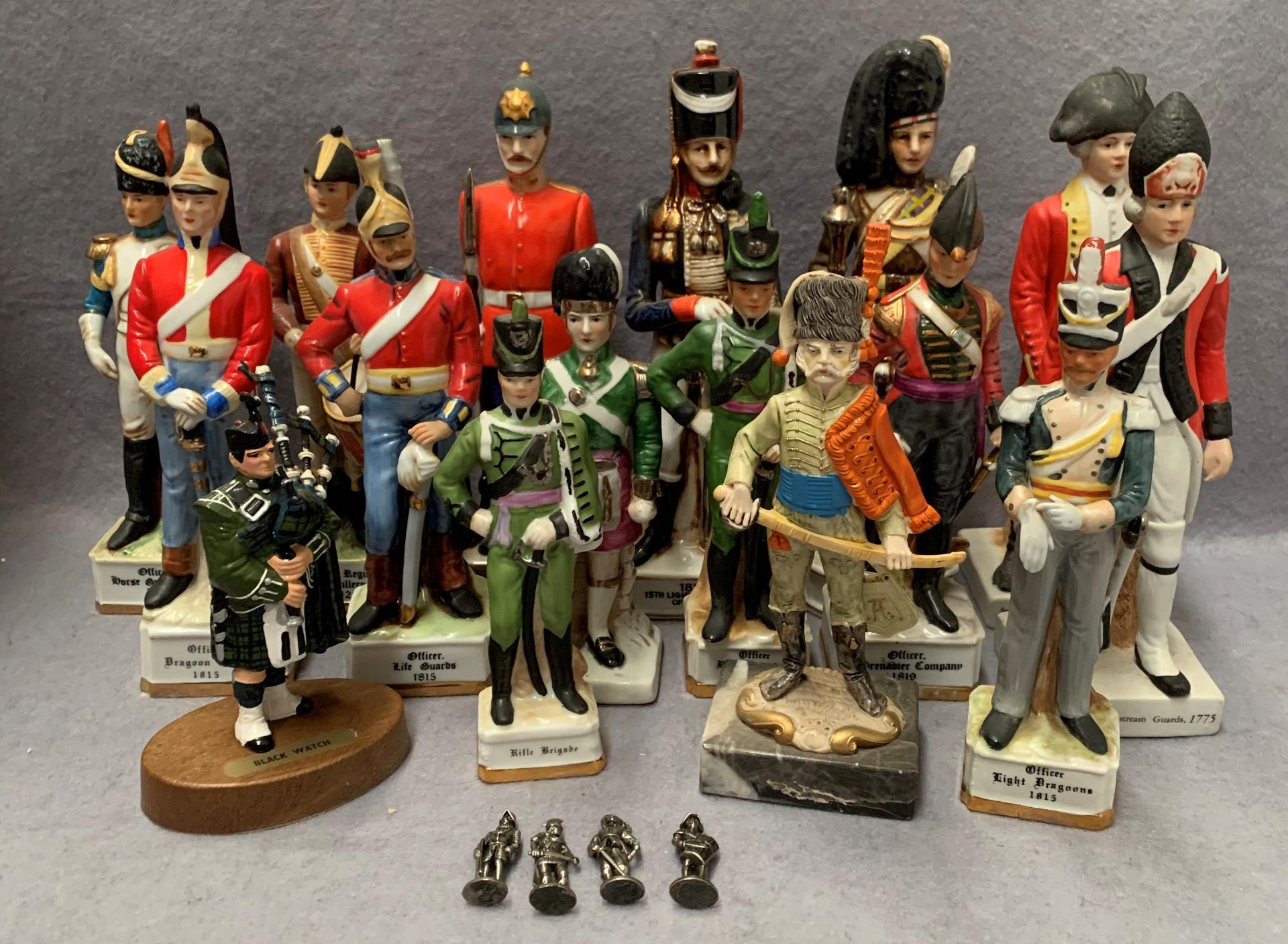 Sixteen military models - mainly British regiments circa Napoleonic times and later,