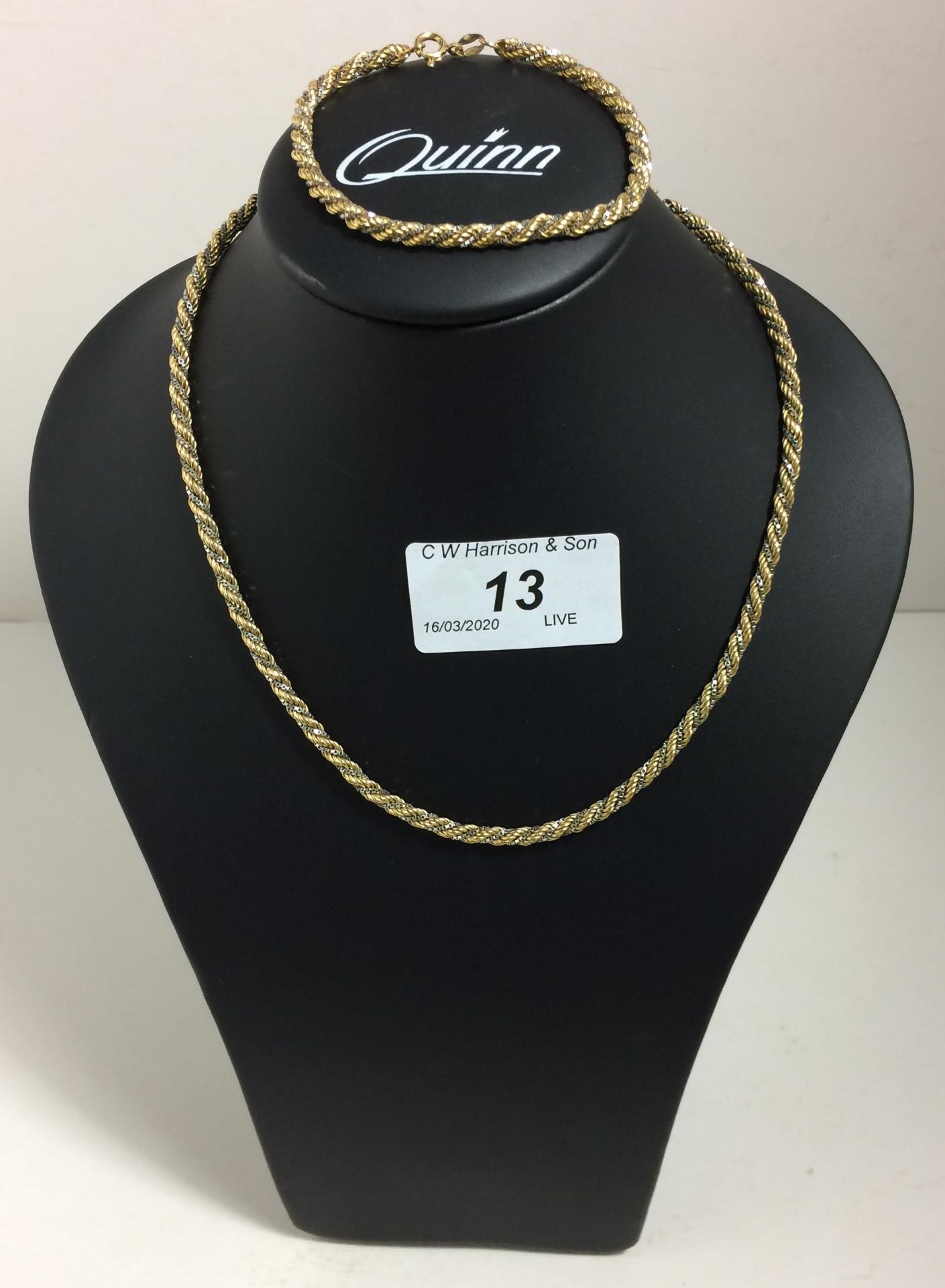 A 9ct gold lady's necklace with matching bracelet, approximate weight 13.