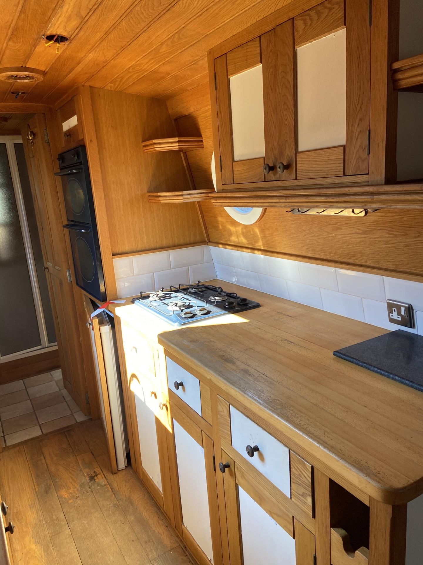 NARROWBOAT - SOLD ON BEHALF OF A HIGH COURT ENFORCEMENT OFFICER. - Image 25 of 33