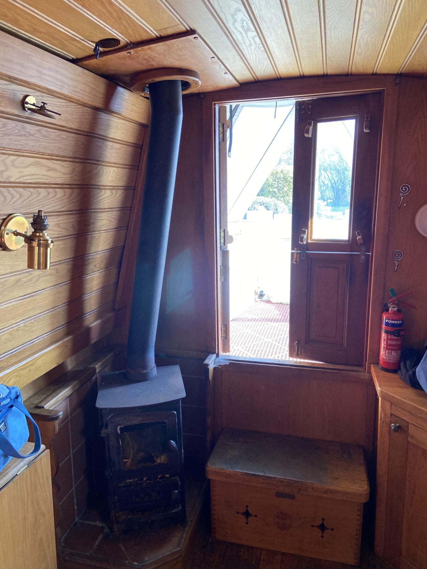 NARROWBOAT - SOLD ON BEHALF OF A HIGH COURT ENFORCEMENT OFFICER. - Image 29 of 33