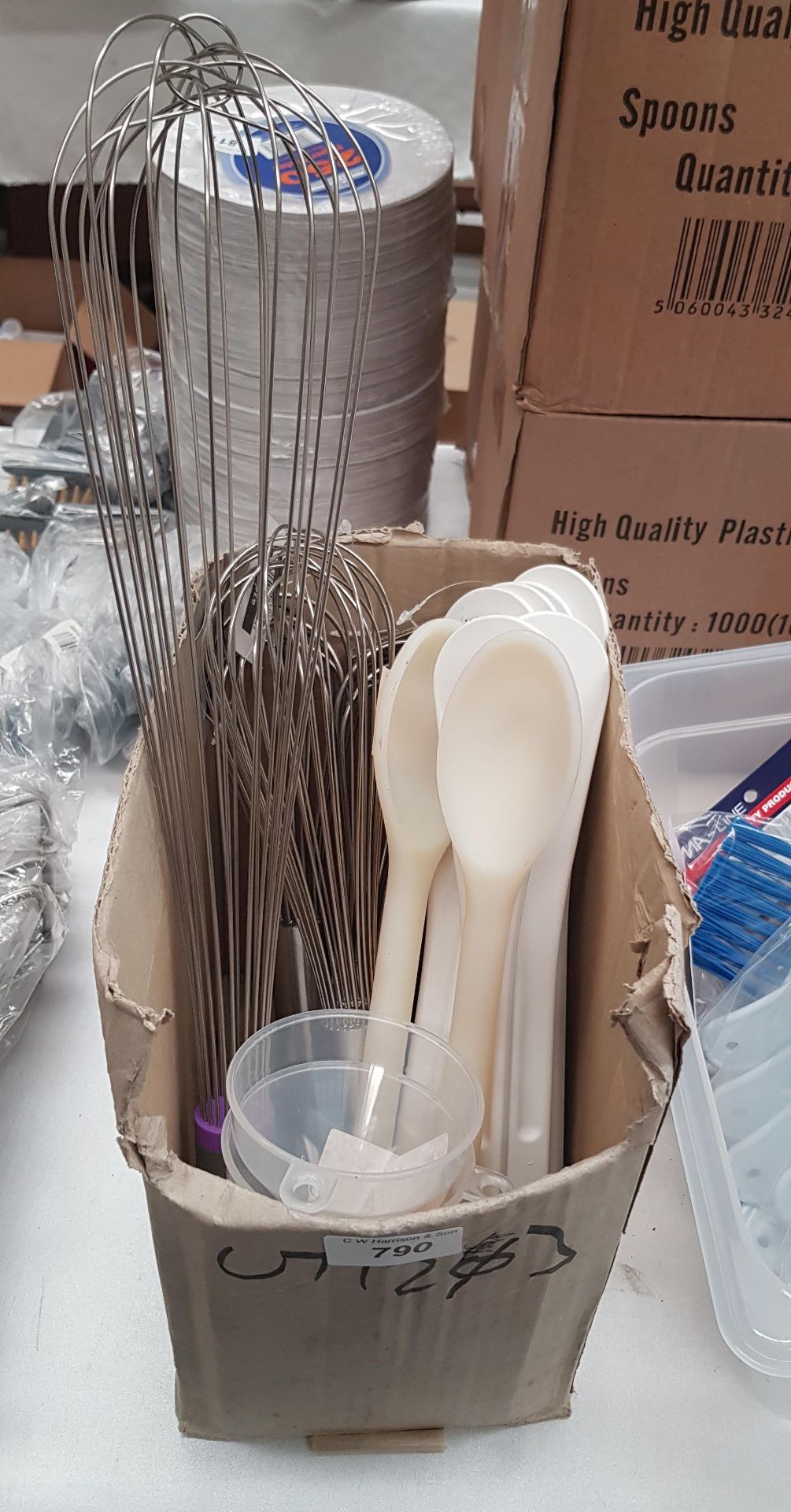 QTY OF WHISKS & BAKING SPOONS