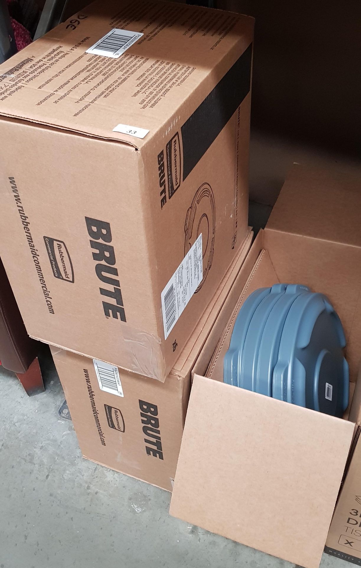 3 X RUBBERMAID BRUTE BIN LIDS