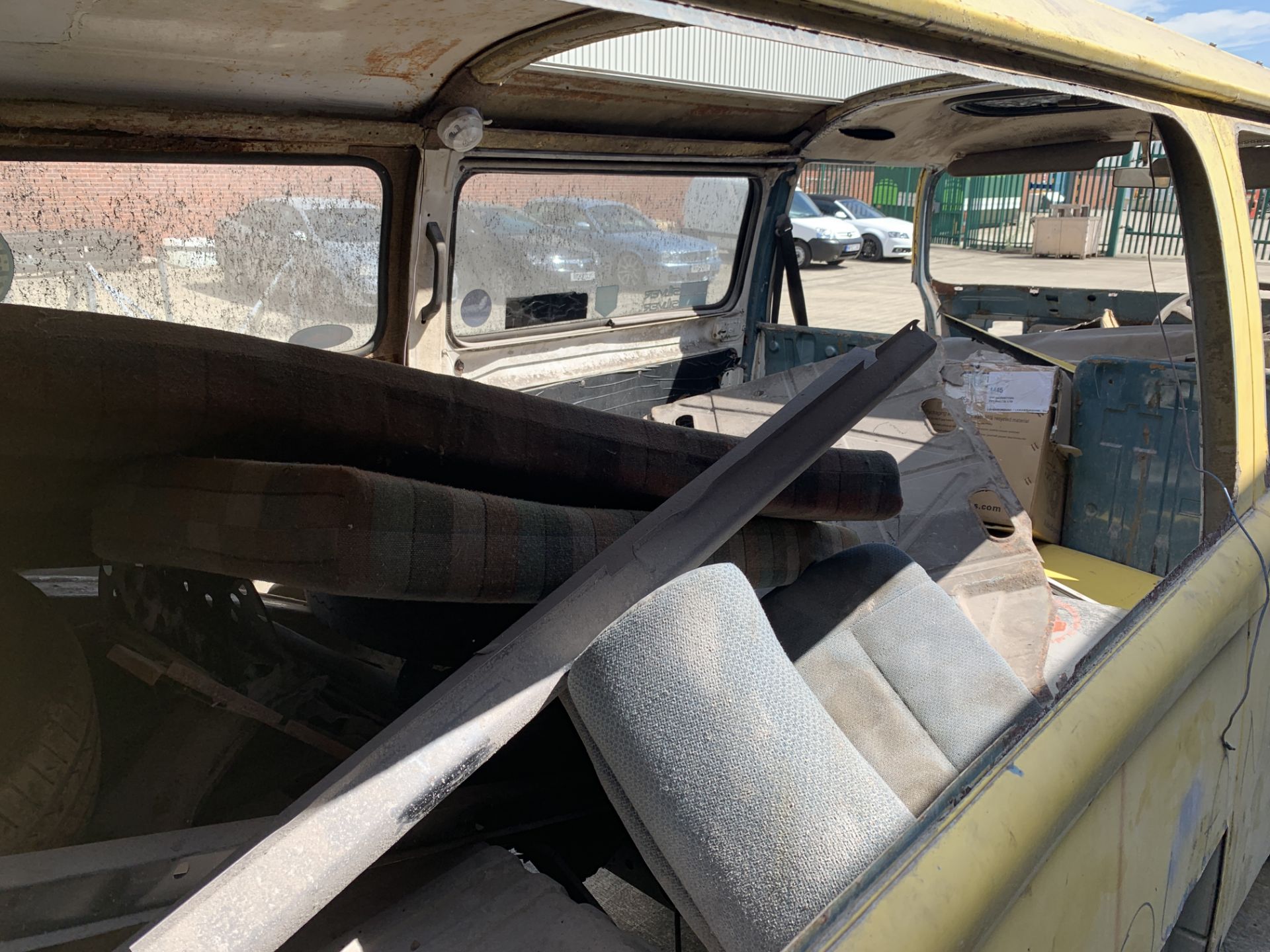 RESTORATION PROJECT: VW MOTOR CARAVAN 1584cc CONVERSION (ORIGINALLY REGISTERED AS A VW DELIVERY - Image 5 of 10