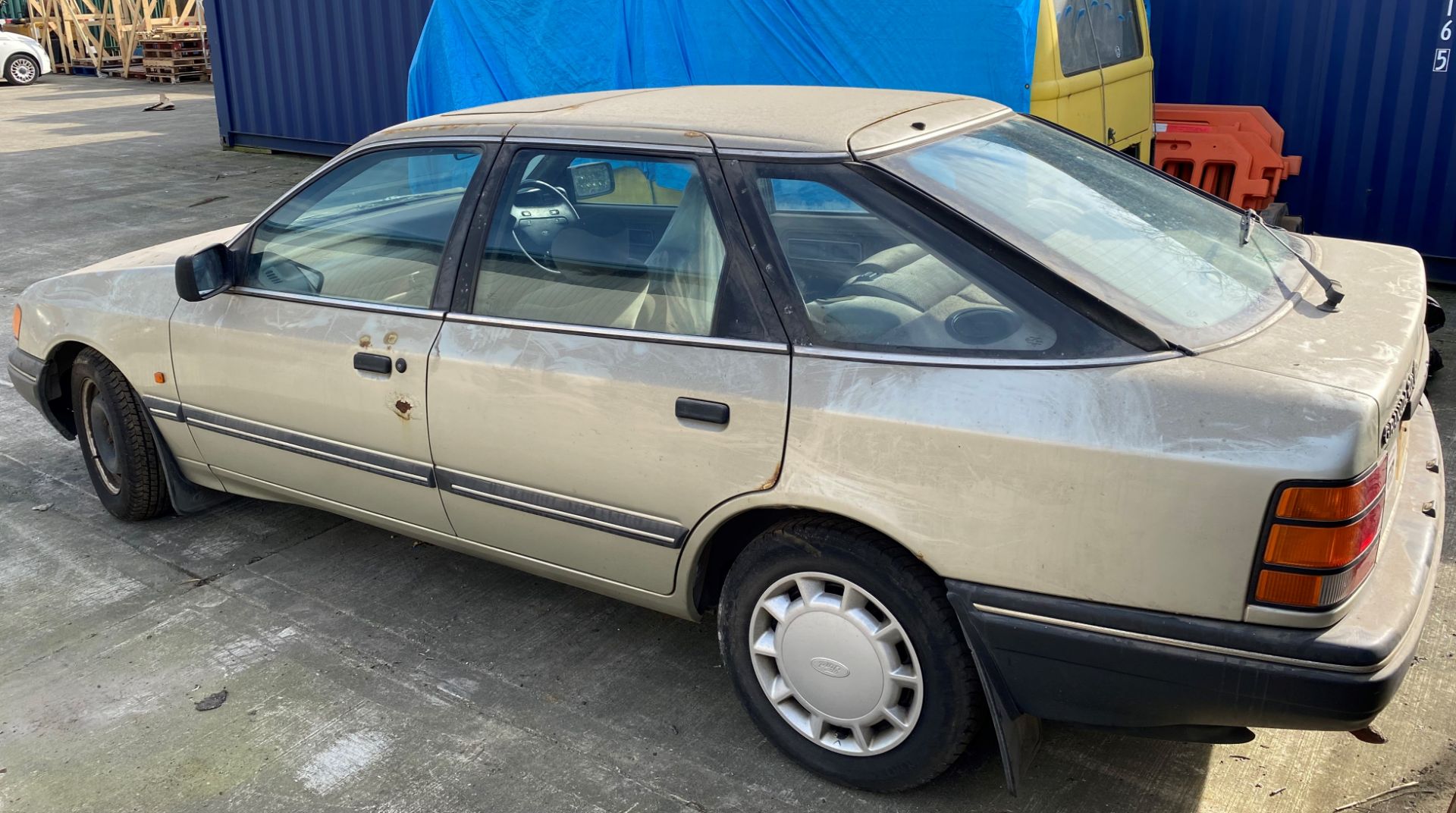 FORD GRANADA GHIA 2. - Image 6 of 13