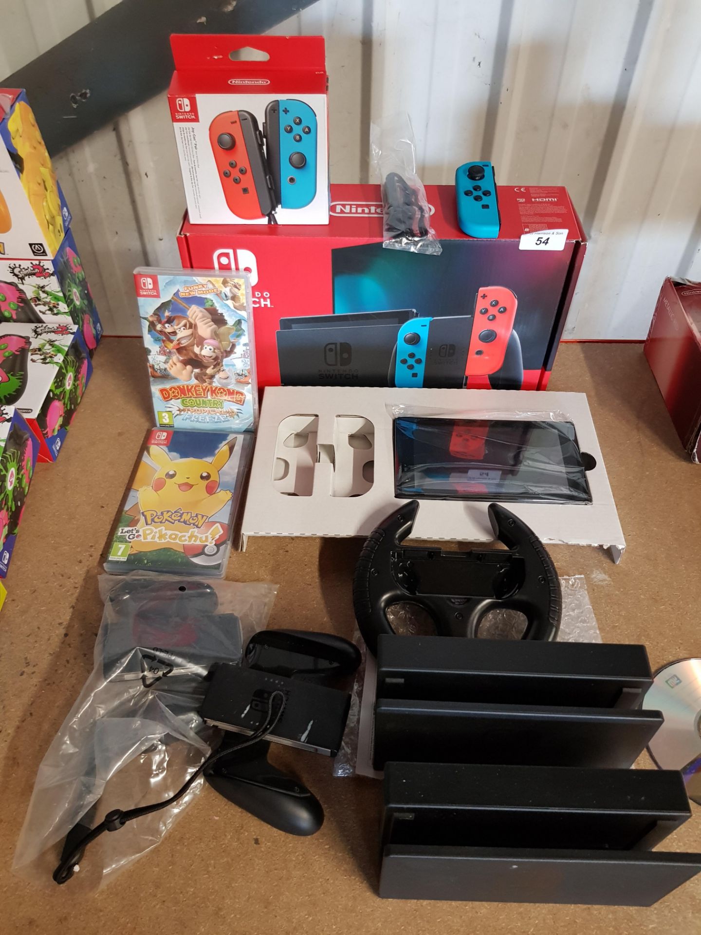 NINTENDO SWITCH GAME CONSOLE (WITH BOX -