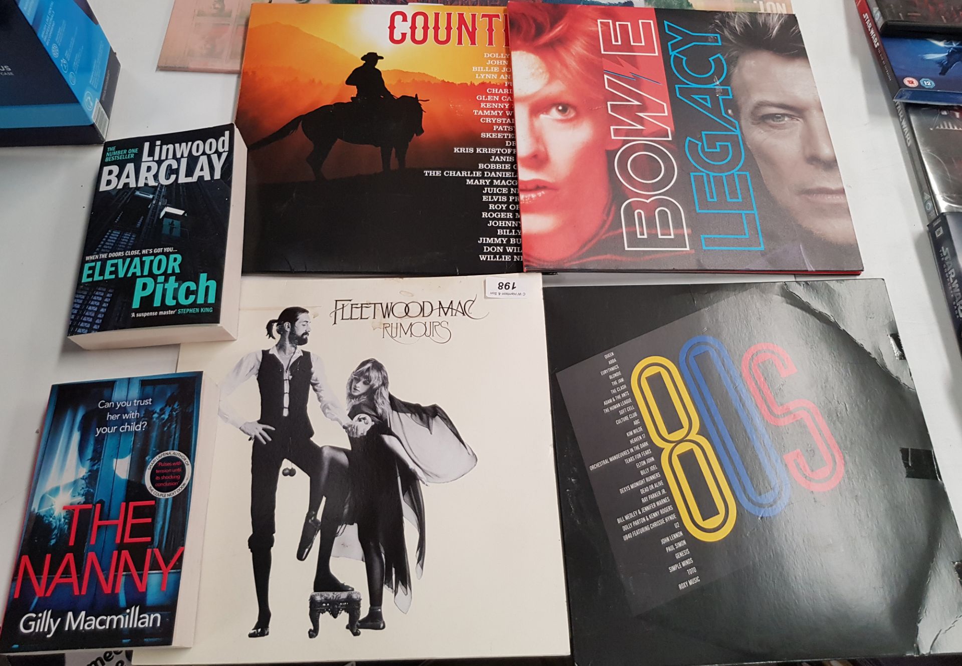 6 X ITEMS - 4 X ASSORTED VINYL RECORDS T