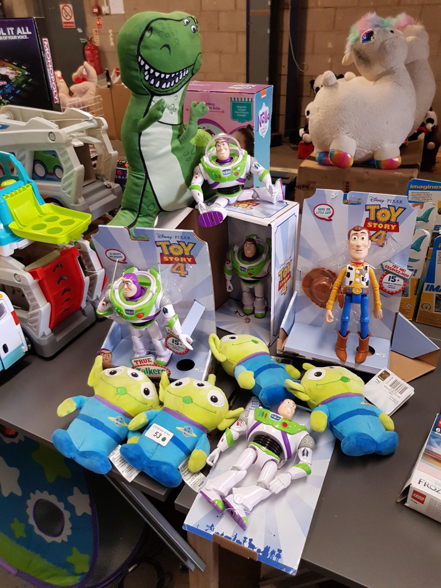 MIXED TOY STORY LOT - TO INC BUZZ LIGHTYEAR TRUE TALKERS & WOODY
