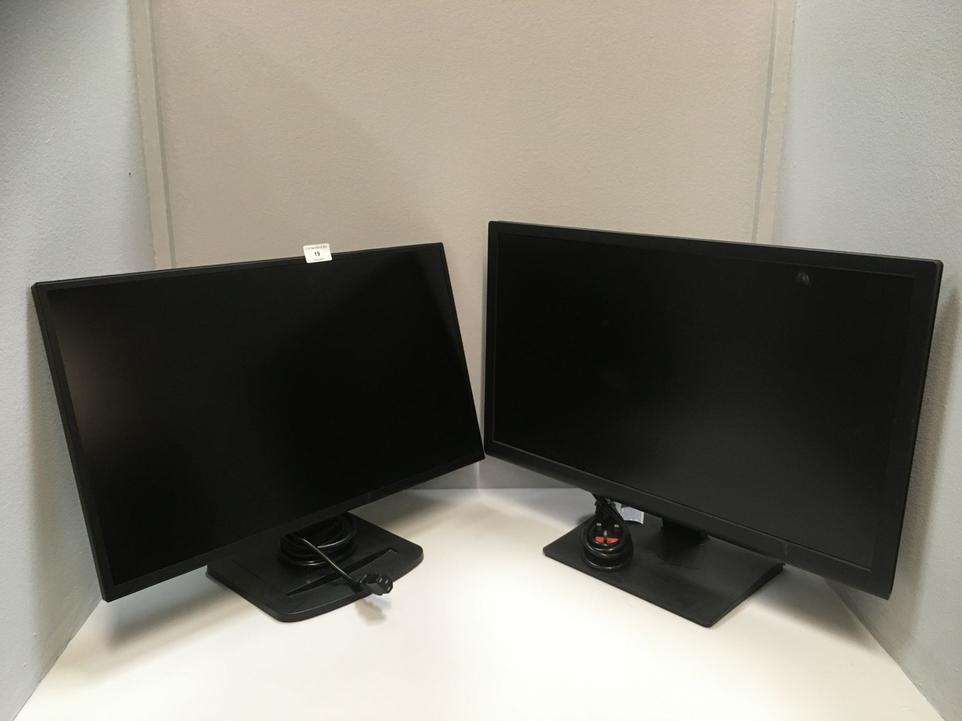2 x items - Iiyama ProLite X2481HS 24" monitor and a EB2476Y 24" monitor