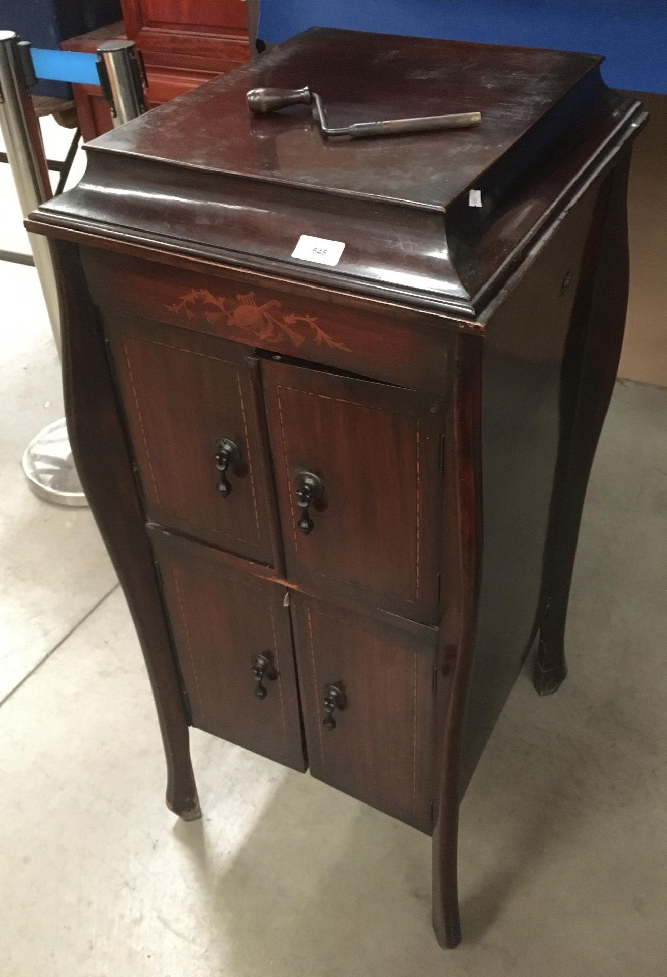 The Royal Imperial gramophone in a mahogany freestanding cabinet (as seen,