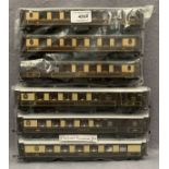 Two packs of three Hornby OO gauge scale model Pullman coaches
