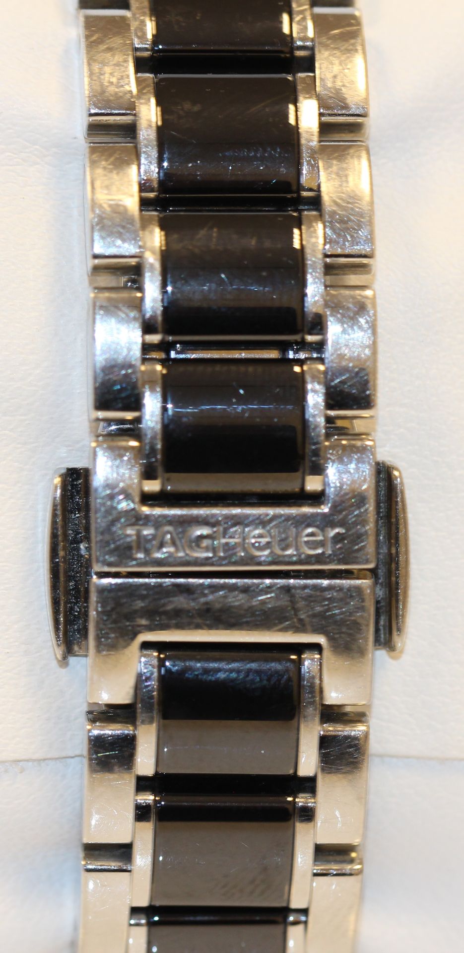 LADY'S TAG HEUER FORMULA 1 WRISTWATCH Design: Wrist - lady's Make: TAG Heuer, Model: Formula 1, - Image 5 of 6