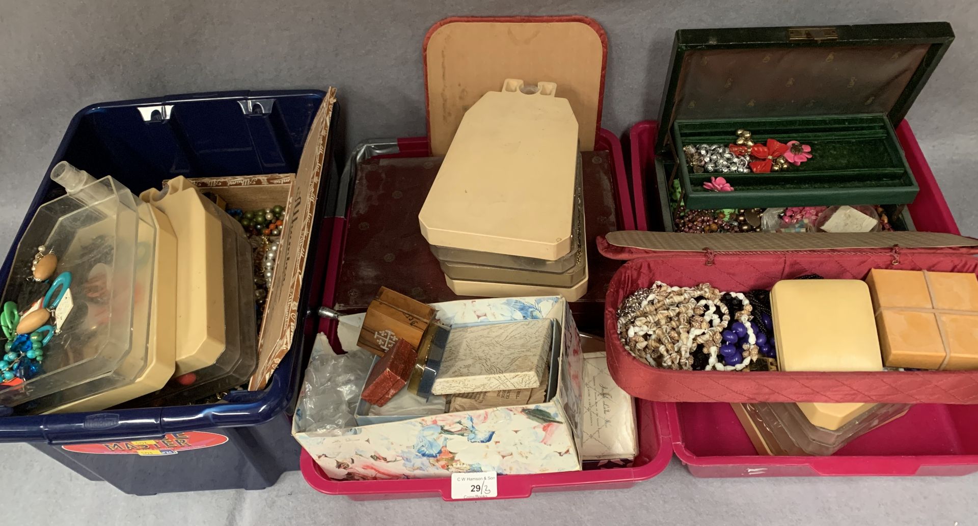 Contents to three trays - a large quantity of costume jewellery, brooches, earrings, necklaces,