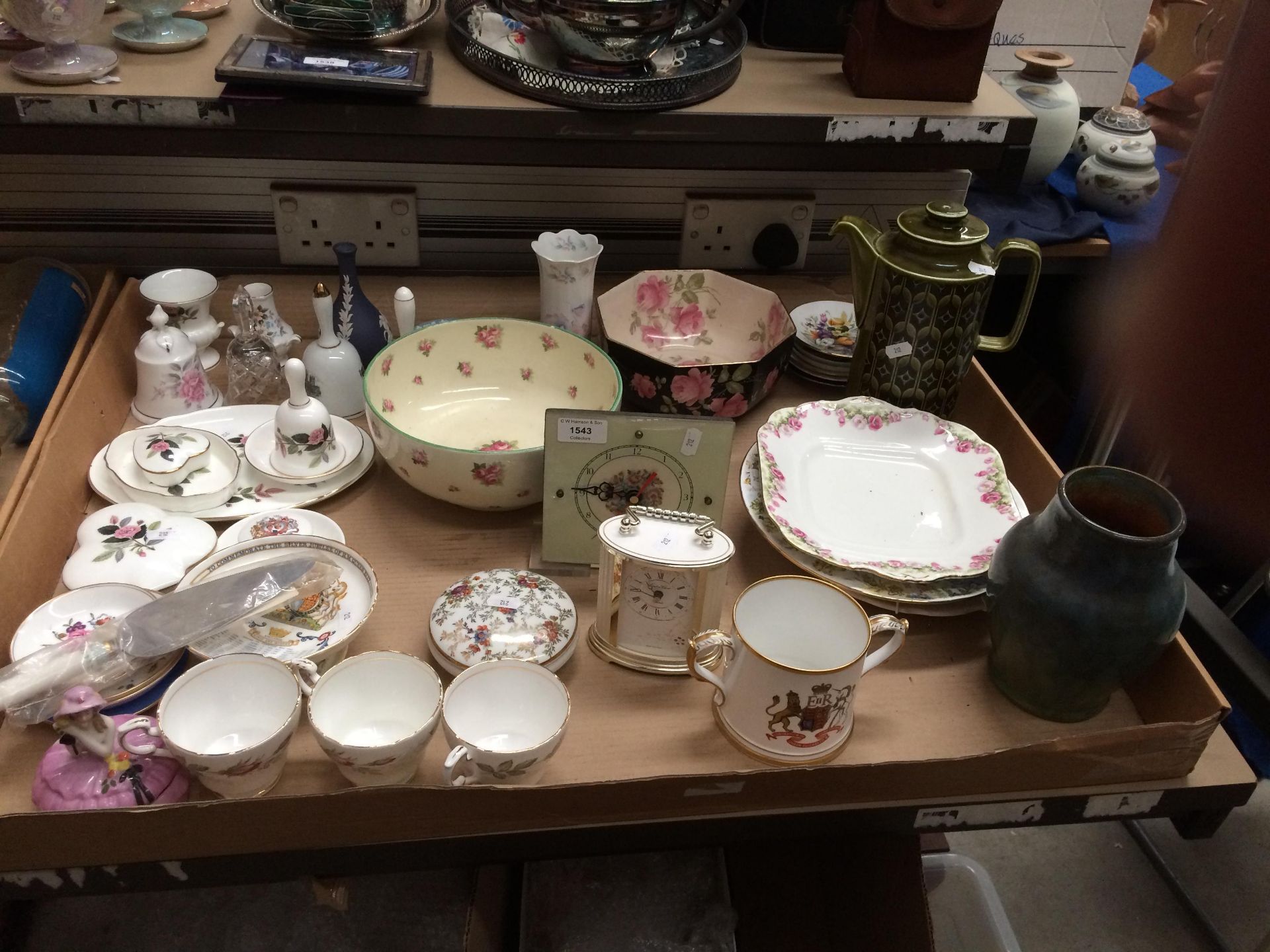 Contents to tray, Hornsea coffee pot, bowls, ornamental clocks,