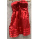 A Vero Moda ladies short dress, red, size 10,