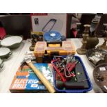 Contents to part of table top, Pro User 400w electric drill (boxed),
