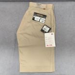 A pair of Farah men's shorts, beige, size 28,