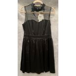 A Vero Moda ladies short dress, black, size 10,