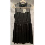 A Vero Moda ladies short dress, black, size 10,