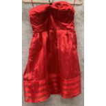 A Vero Moda ladies short dress, red, size 8,