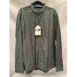 A Ginson men's shirt, dark grey, size 17½,