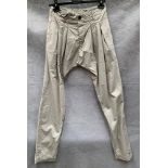 A pair of Denham ladies trousers, grey, size 25,