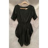 A Vero Moda ladies short dress, black, size 10,