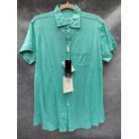 A Delsiena men's shirt, green, size L,