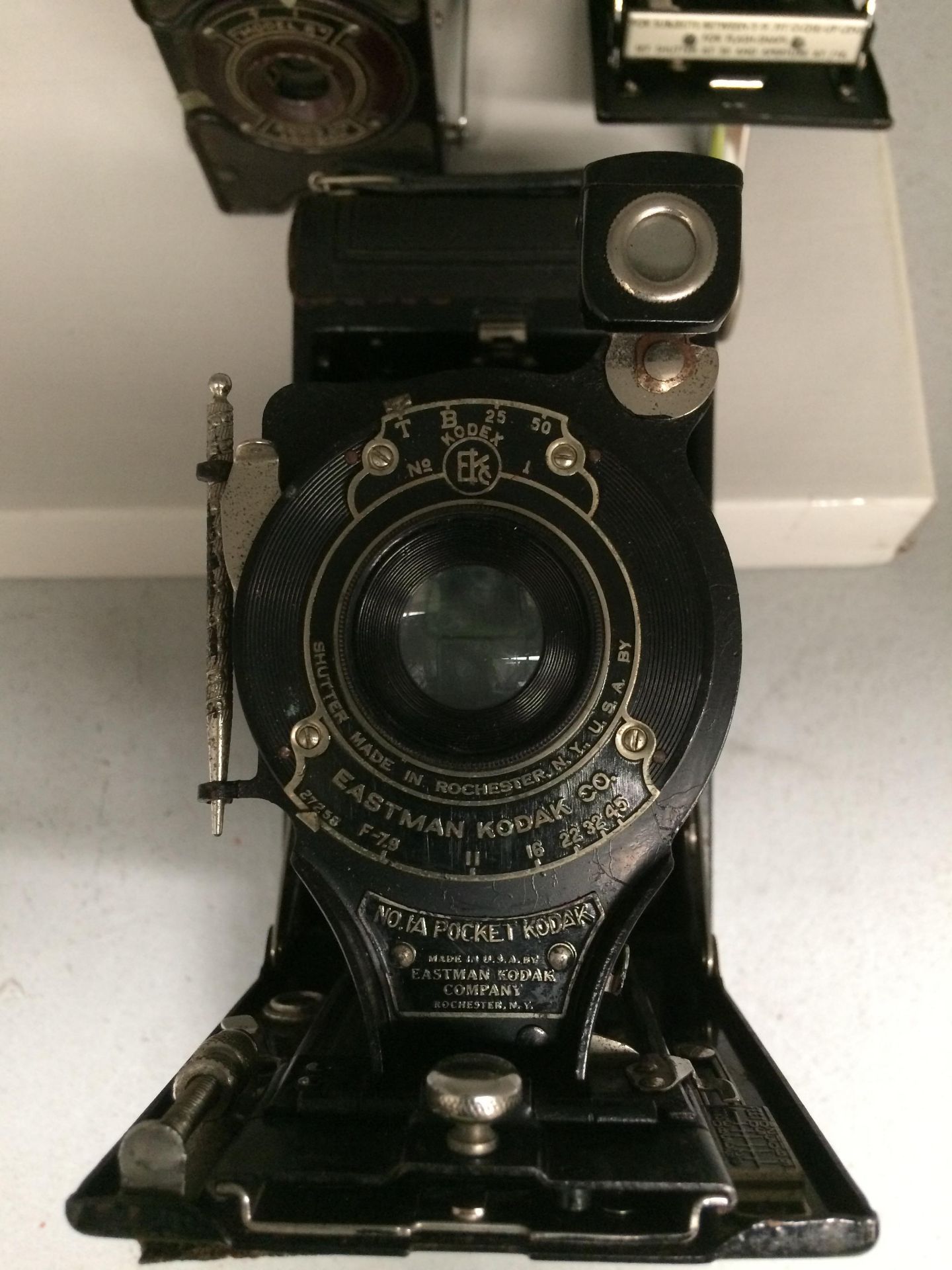 3 x items - Coronet Clipper camera, Kodak No. - Image 2 of 7