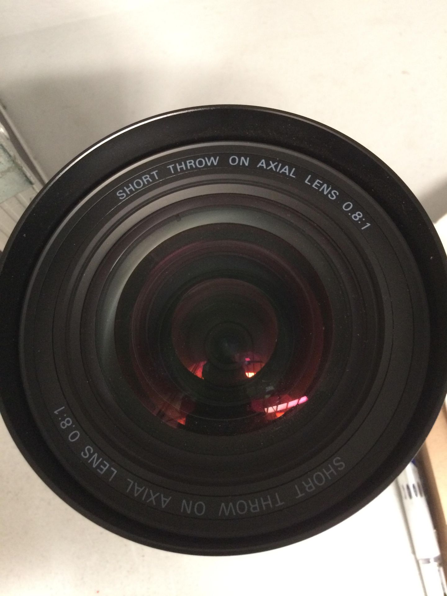 Short Throw on axial lens 08:1 complete with aluminium carrying case - Image 3 of 4