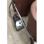A Panasonic MC-CL483 1800w vacuum cleaner
