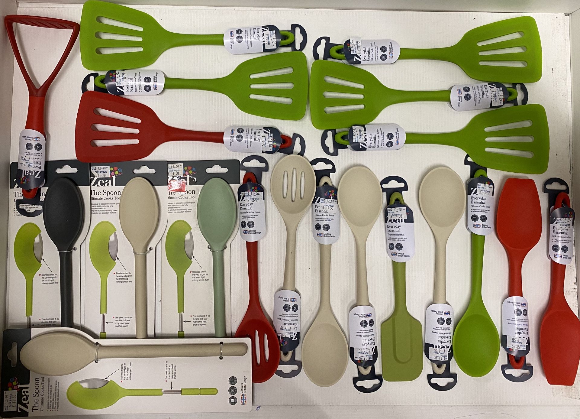 20 x Zeal kitchen accessories - silicone cooks turners (RRP £12.50), ergonomic spatulas (RRP £11.