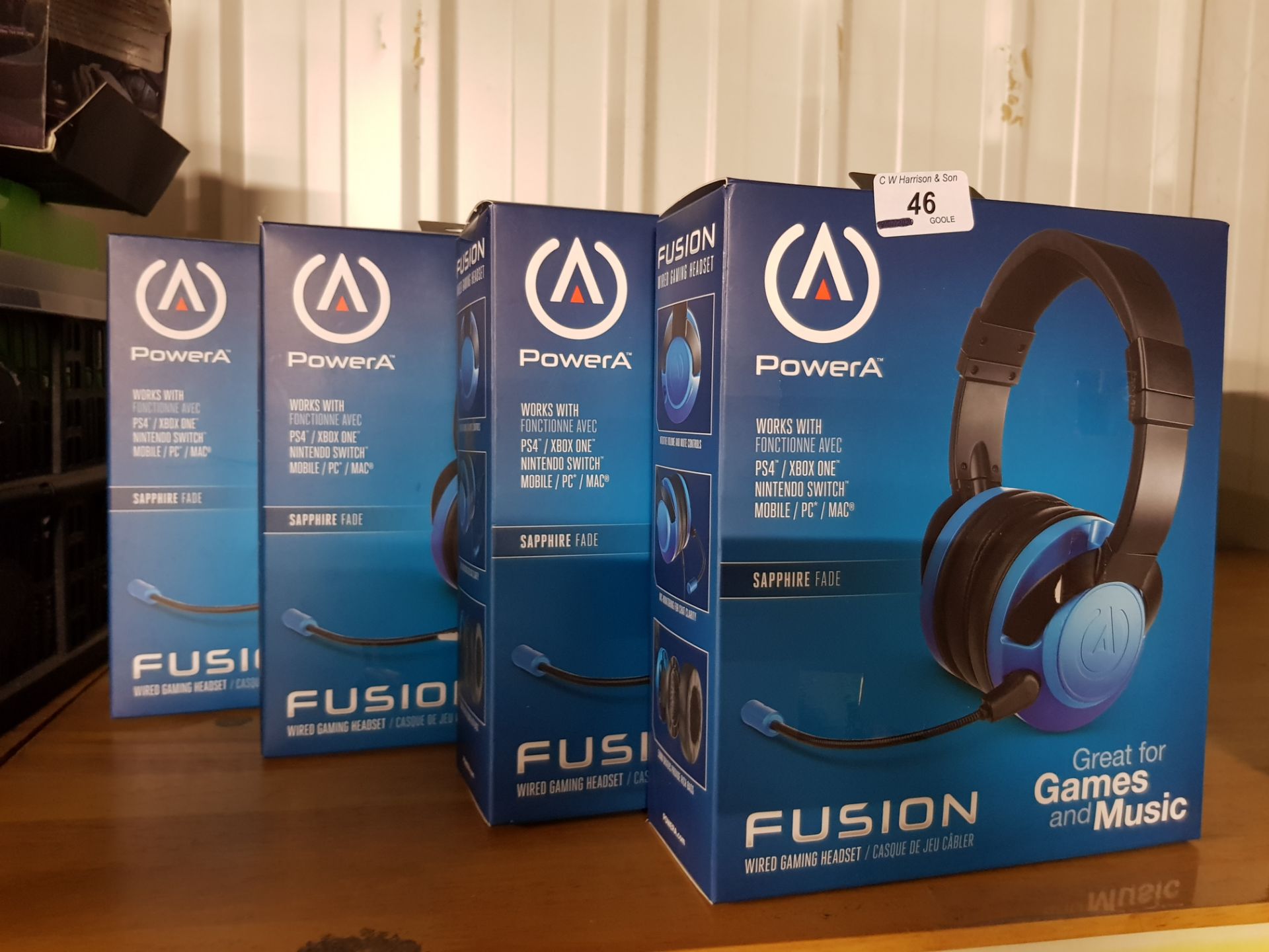 4 X POWER A FUSION WIRED GAMING HEADSET