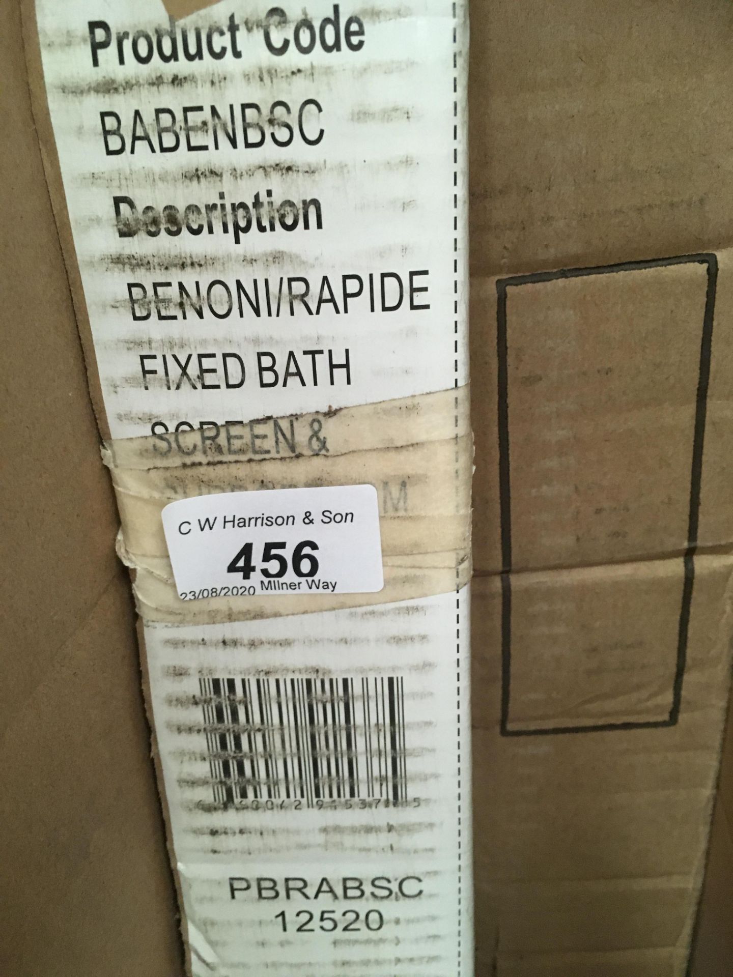 Fixed L-shape bath screen