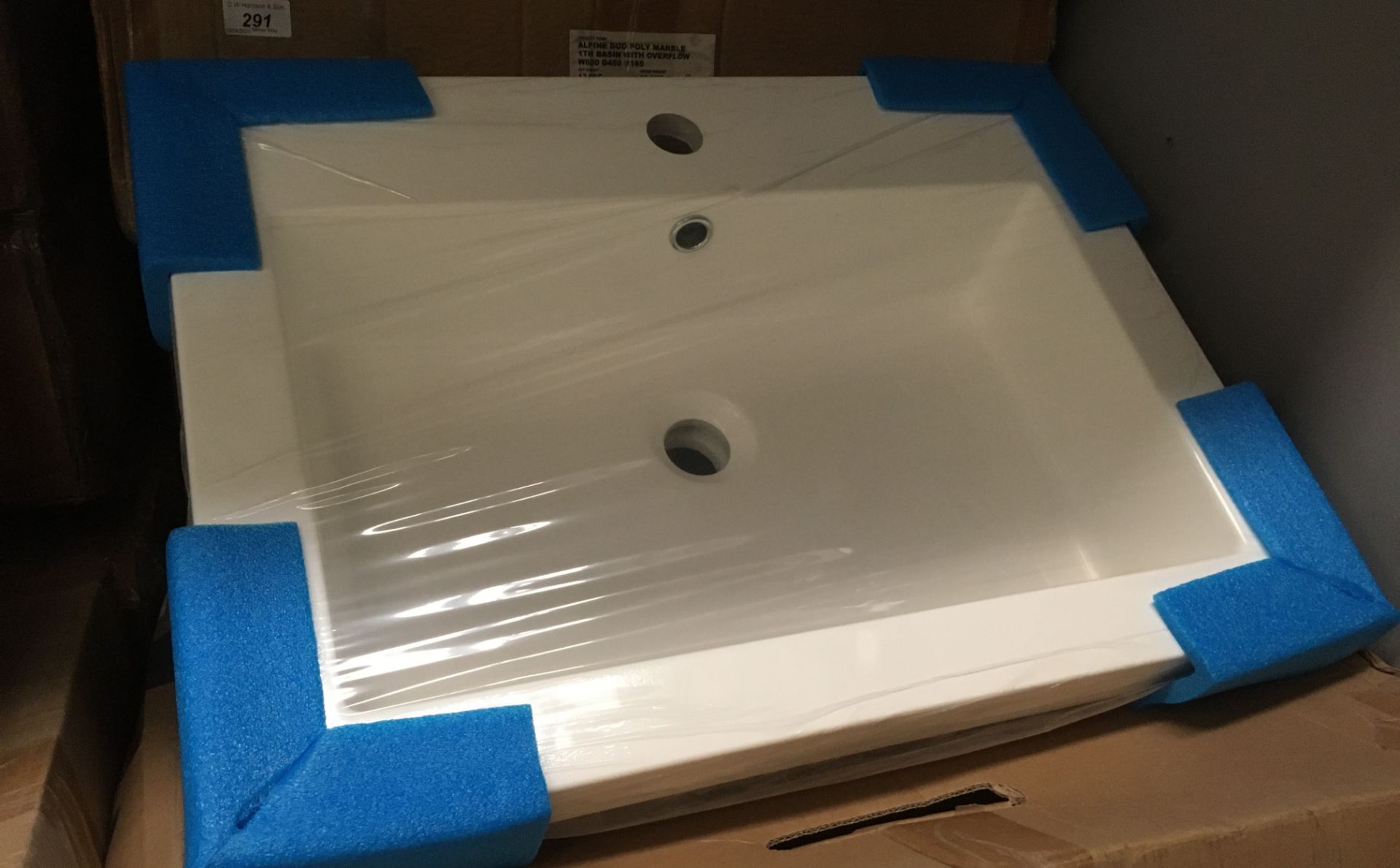 600 x 450 polymarble sink