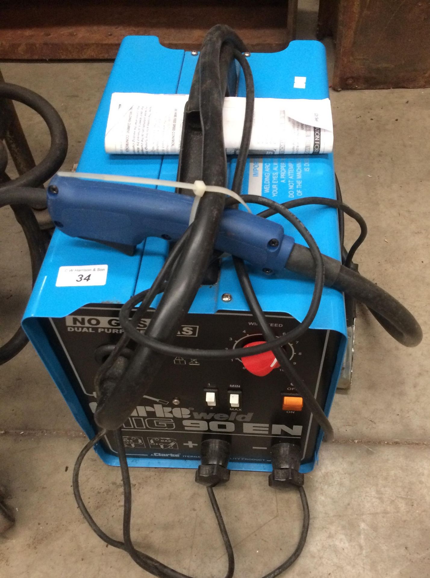 A Clarke Weld MIG 90EN portable mig welder - 240v complete with manual (advised hardly used)