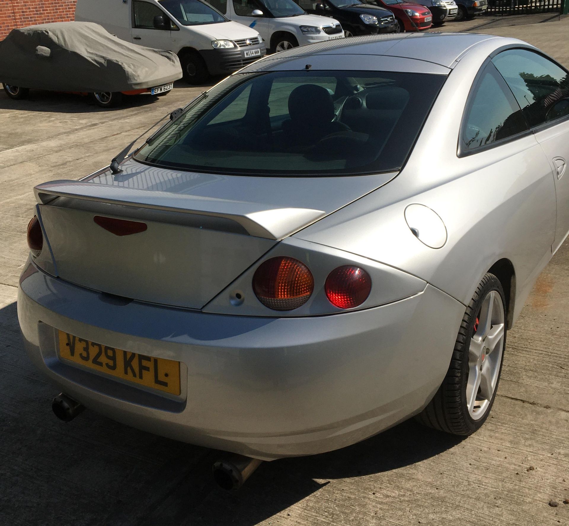 FORD COUGAR 2.5 V6 3 DOOR HATCHBACK - petrol - silver Reg. No: V329 KFL Rec. - Image 3 of 8