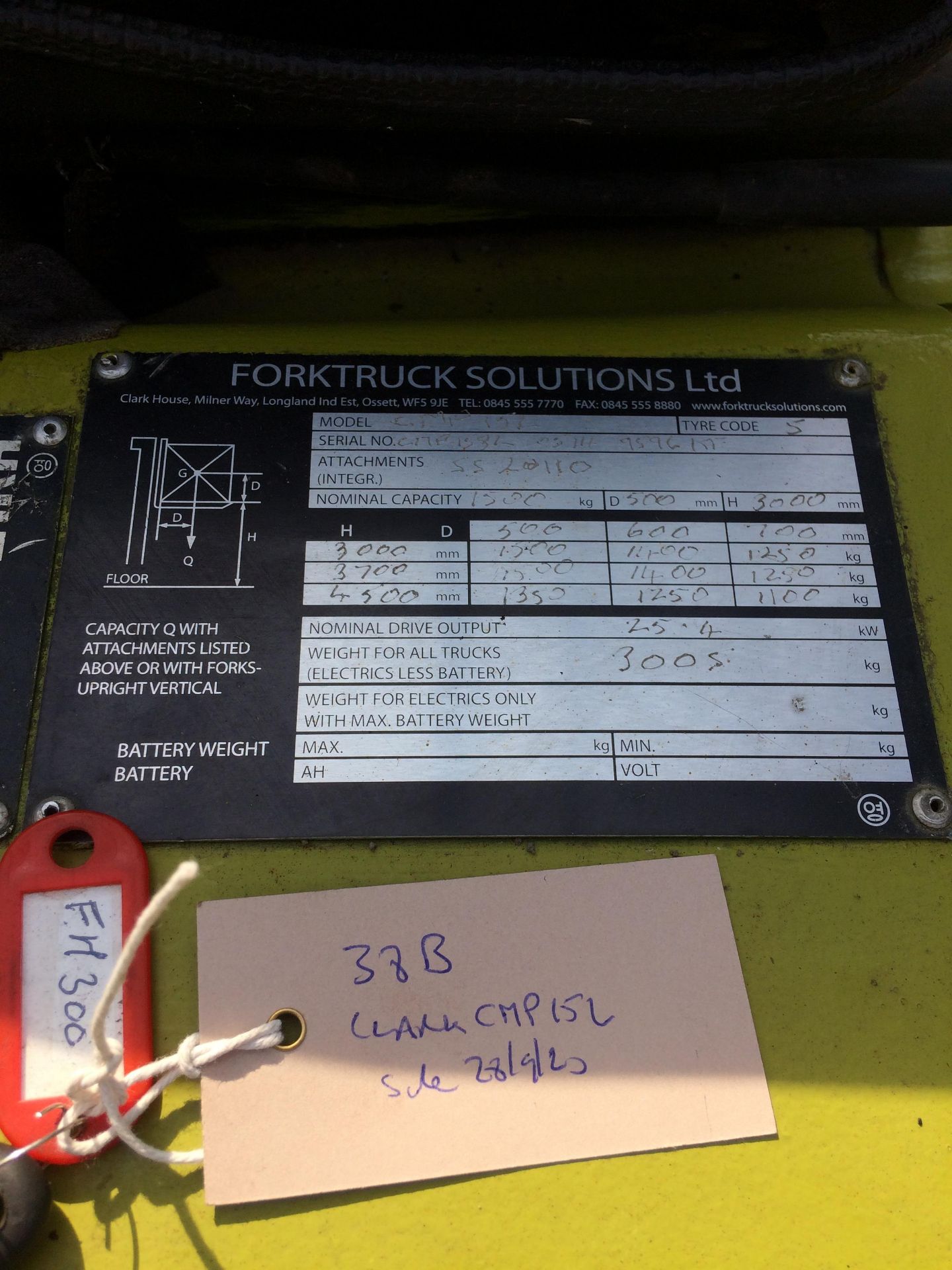 CLARK CMP-15L gas forklift truck with sideshift Serial No: CMPL-0514-9596KF Cap: 1500kg Hours: - Image 3 of 7