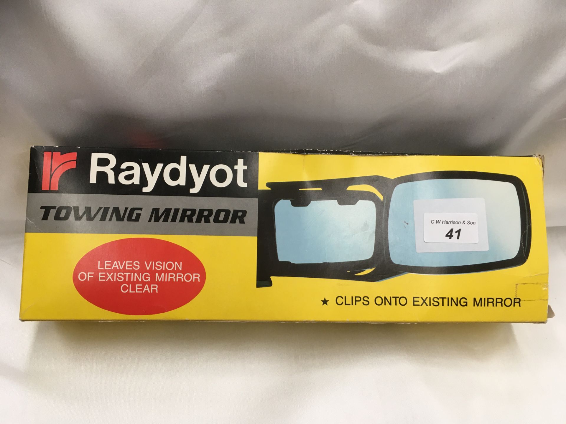 Raydyot trailer caravan mirror clips onto existing mirror either hand.