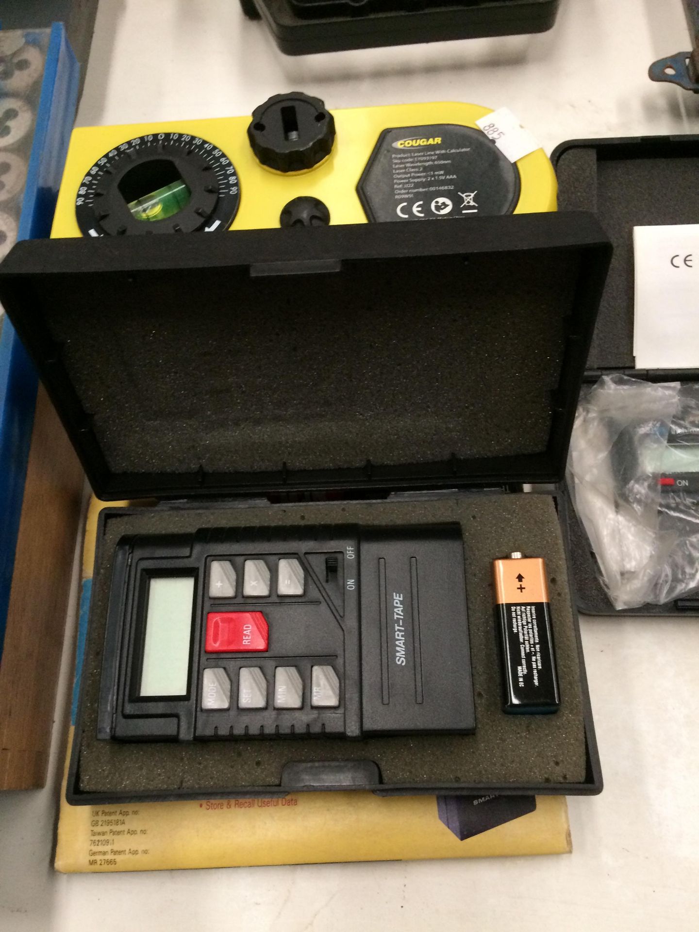 A Cougar EYO93197 laser line with calculator and a Smart Tape ultrasonic measuring device (2) - Image 2 of 2